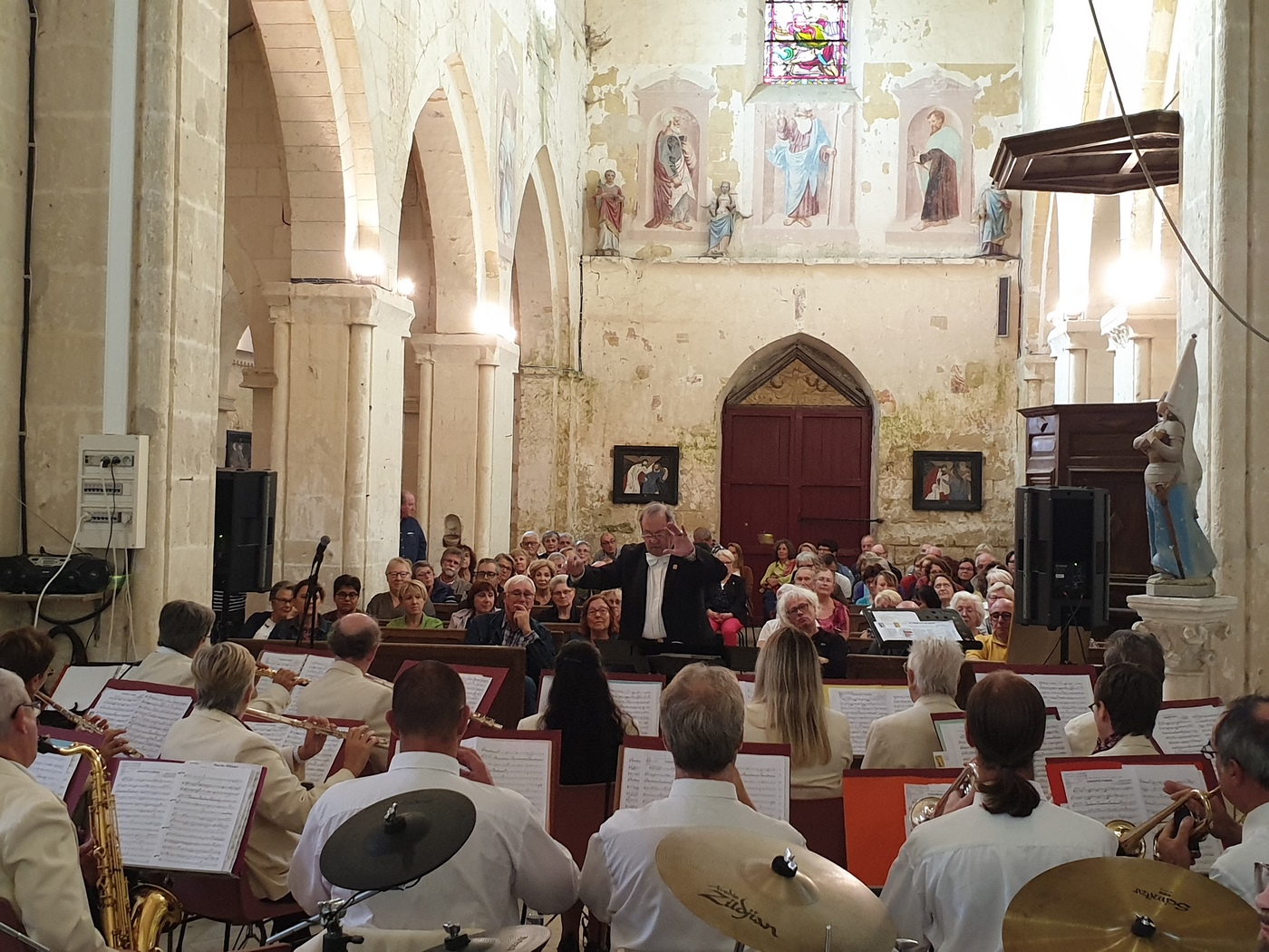 Vue de l'orchestre et du public