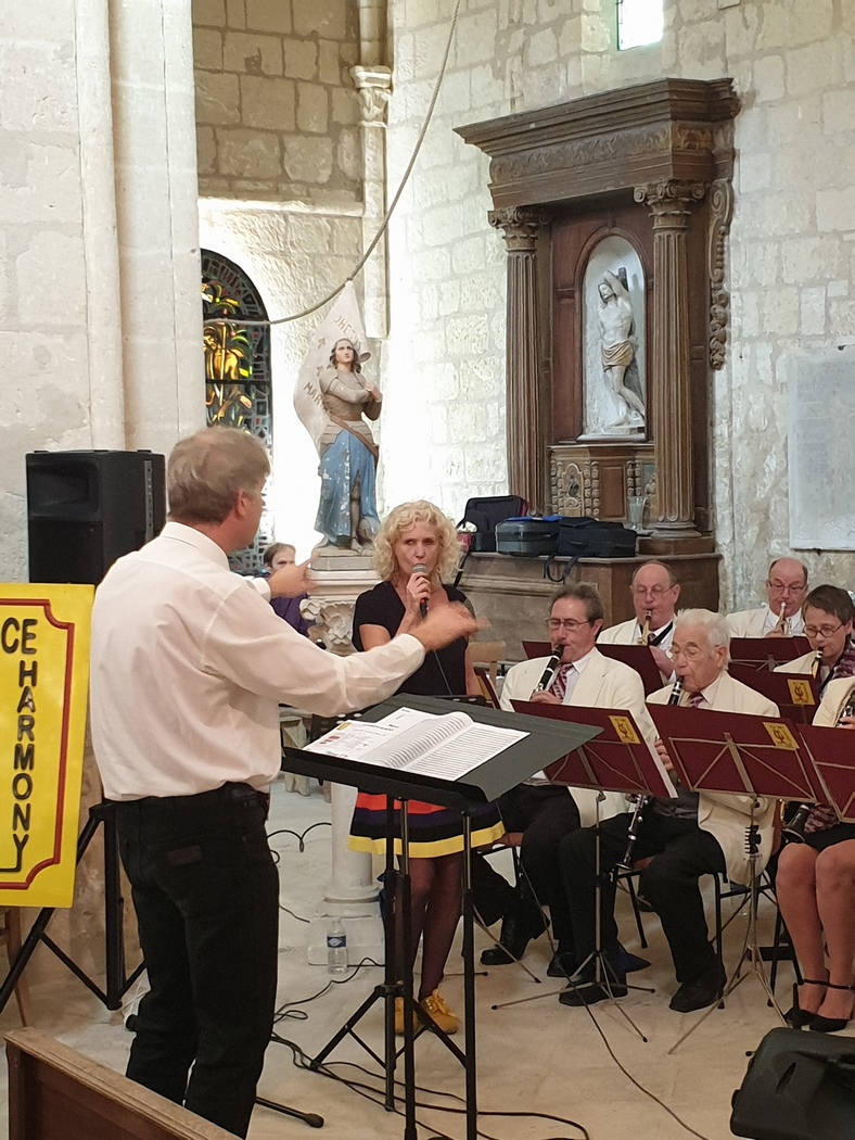 Vue de l'orchestre et de Sylvie